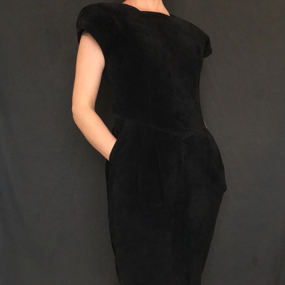 Dana Brooke Dresses & Skirts - ⬇️Vintage Dana Brooke Suede Sheath Dress